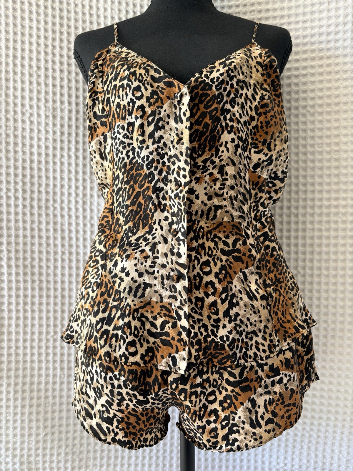 Vtg Fredericks of Hollywood 100% Silk Pajama Set L Pre-Owned Cami Shorts 2PC