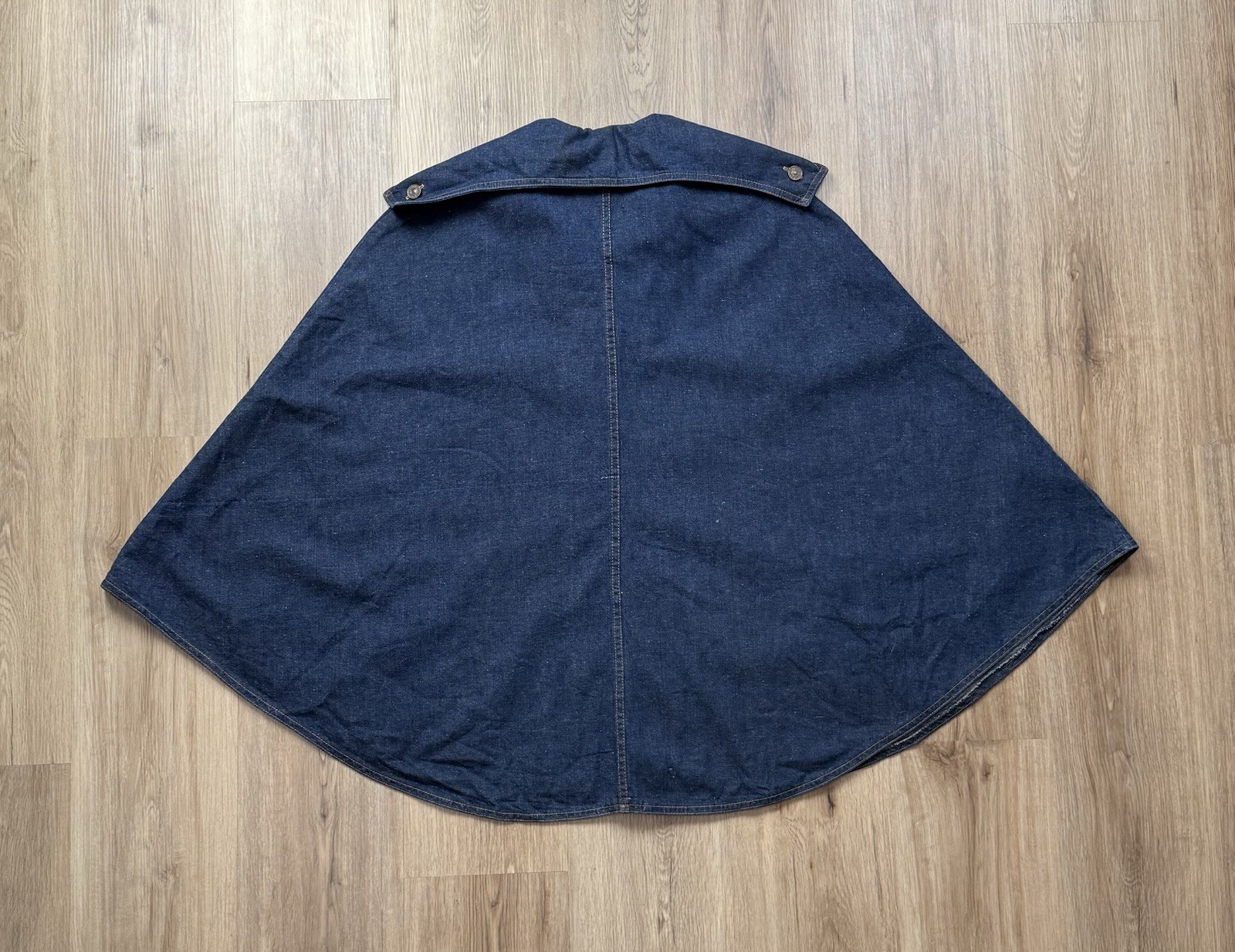 70s VINTAGE Levi’s Big E Orange Tab Denim Poncho Size Large Women’s HIPPIE RARE