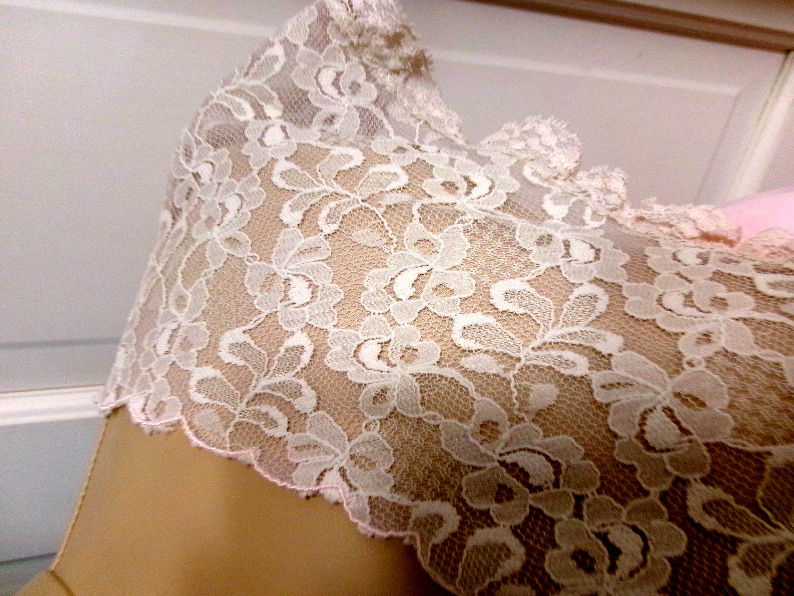 VINTAGE AVIAN PINK CHIFFON WITH LACE BODICE NIGHT GOWN LOUNGEWEAR DRESS L-XL