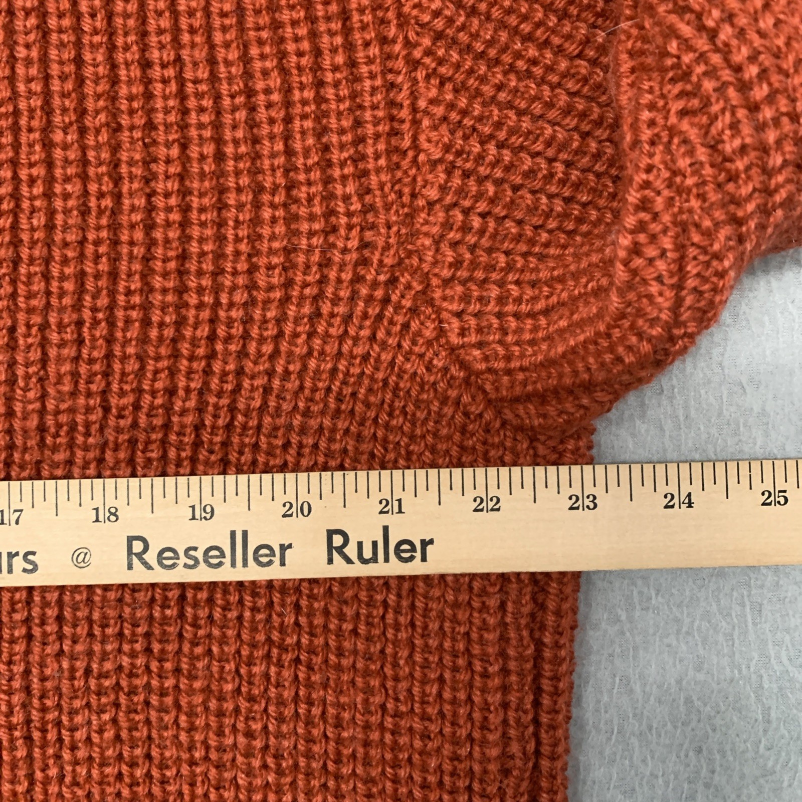 Vintage 80s Hand Knit Sweater Women’s M Burnt Orange Shiny Tencil Accents Preppy