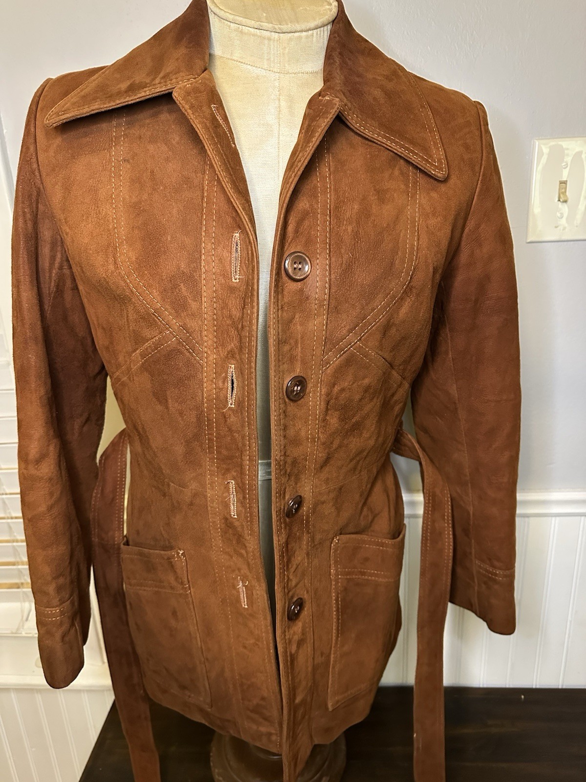 New England Sportswear Company Suede Leather Mahogany Belted Coat Women’s Size 8