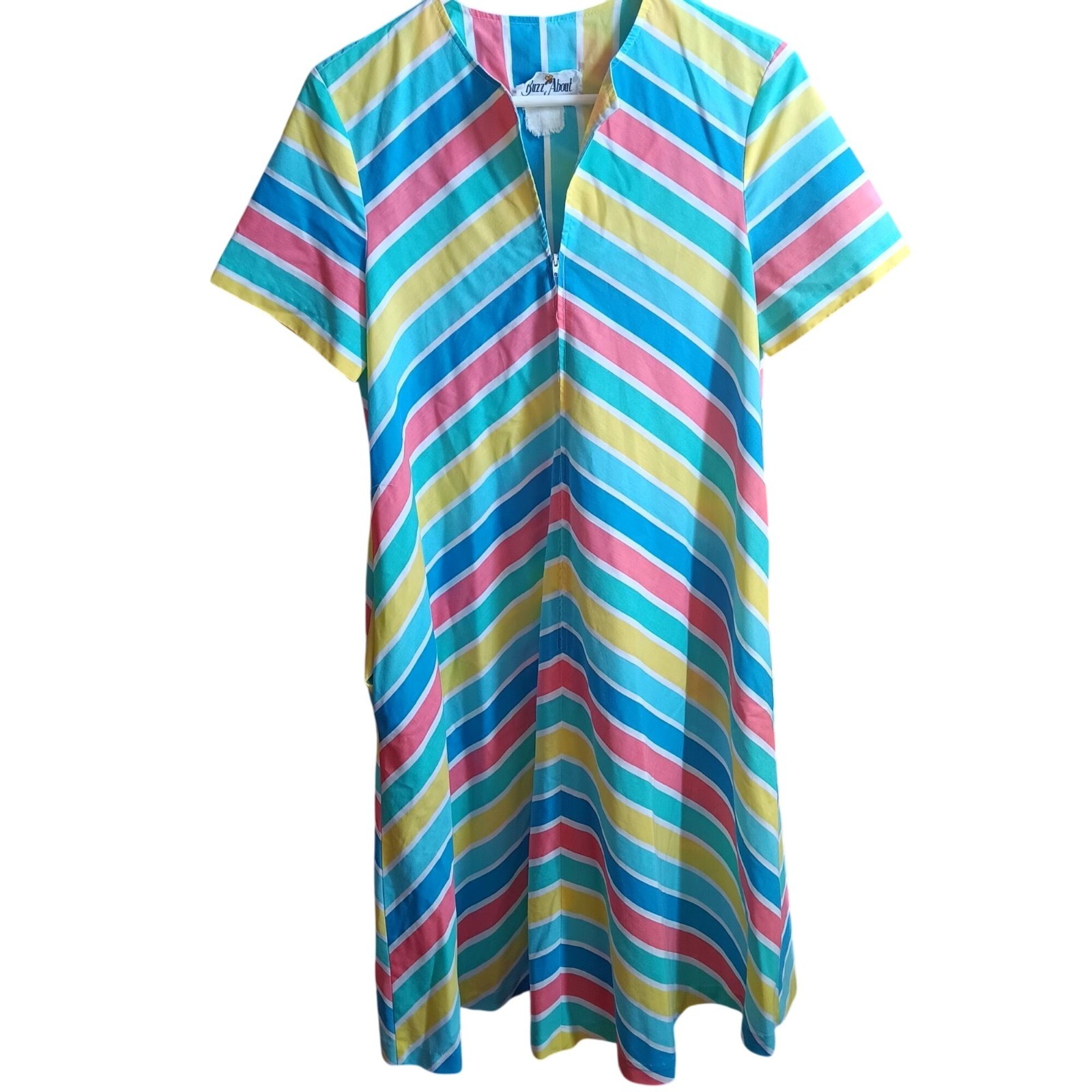 True Vintage Dress sz 10 Medium 1970’s House Chore Buzz About Granny Striped