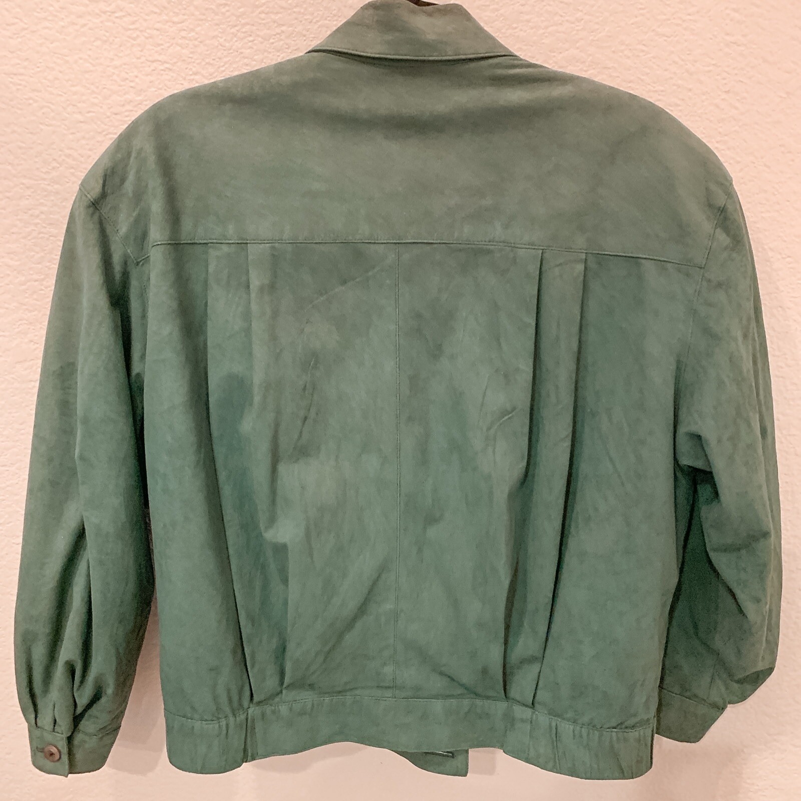 Vintage Women’s Hunter Olive Green Suede Leather Bomber Jacket Size 8 Petite