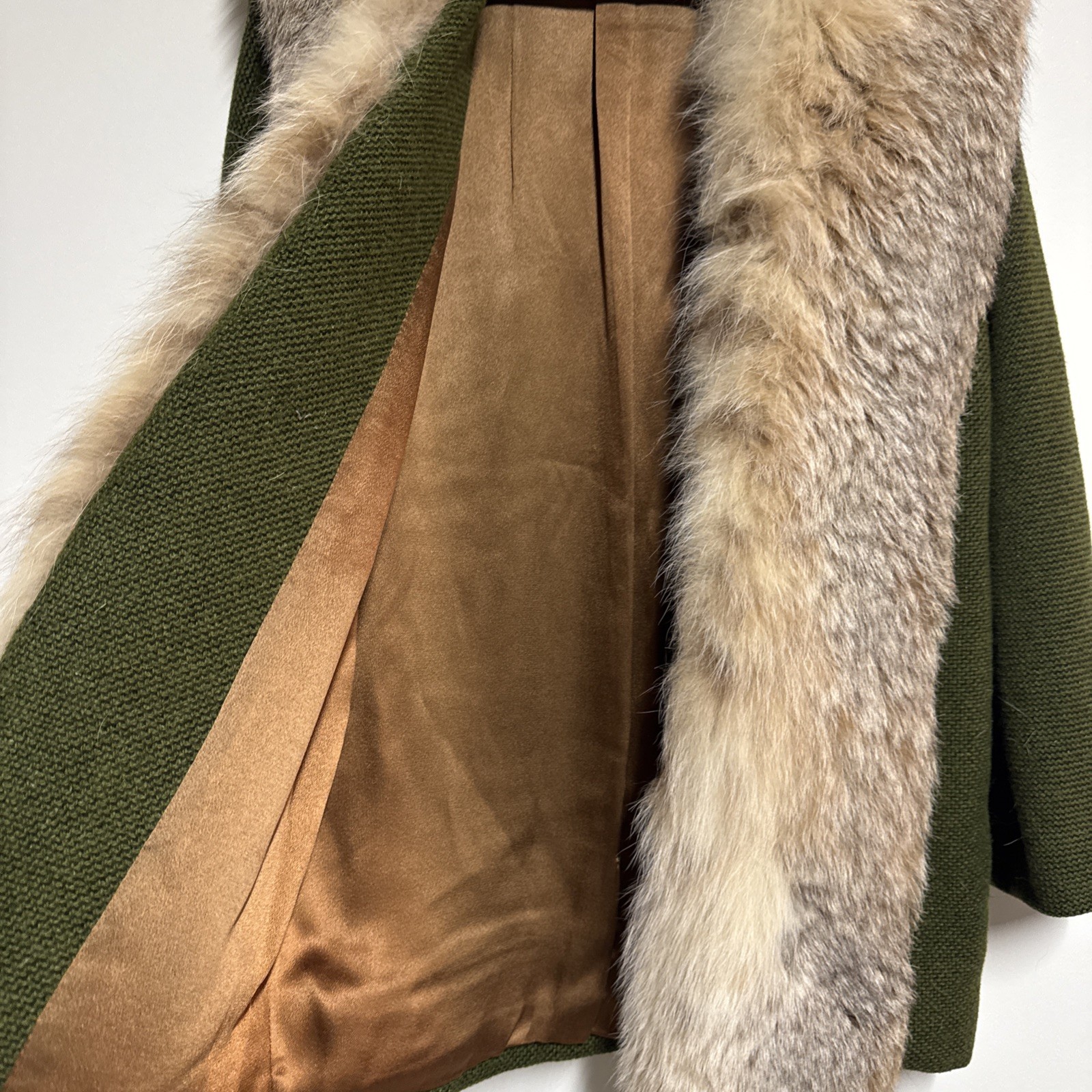 Vintage NEIMAN MARCUS Hunter Green Wool/Fur Collar Coat Lined Women’s