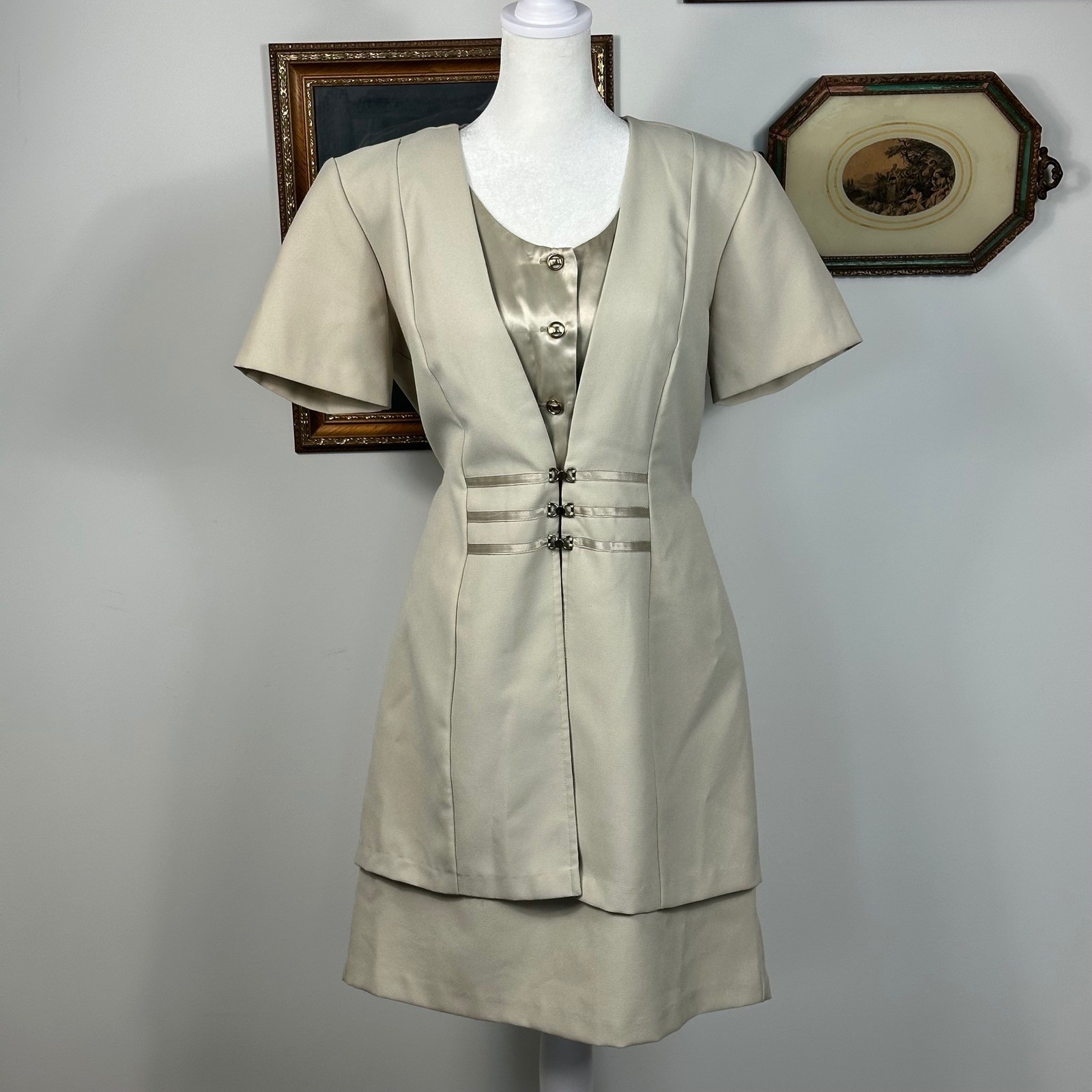 Vintage Sarah Richards Sage Green Midi Dress Decorative Front Claps – SIZE 7/8