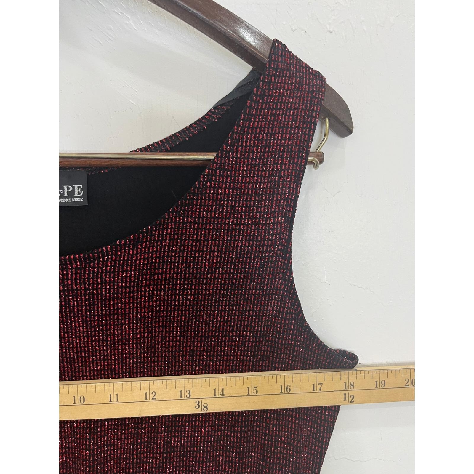 Xscape Twin Set Women Large Red Black Metallic Glitter Knit Cardigan Tank Good