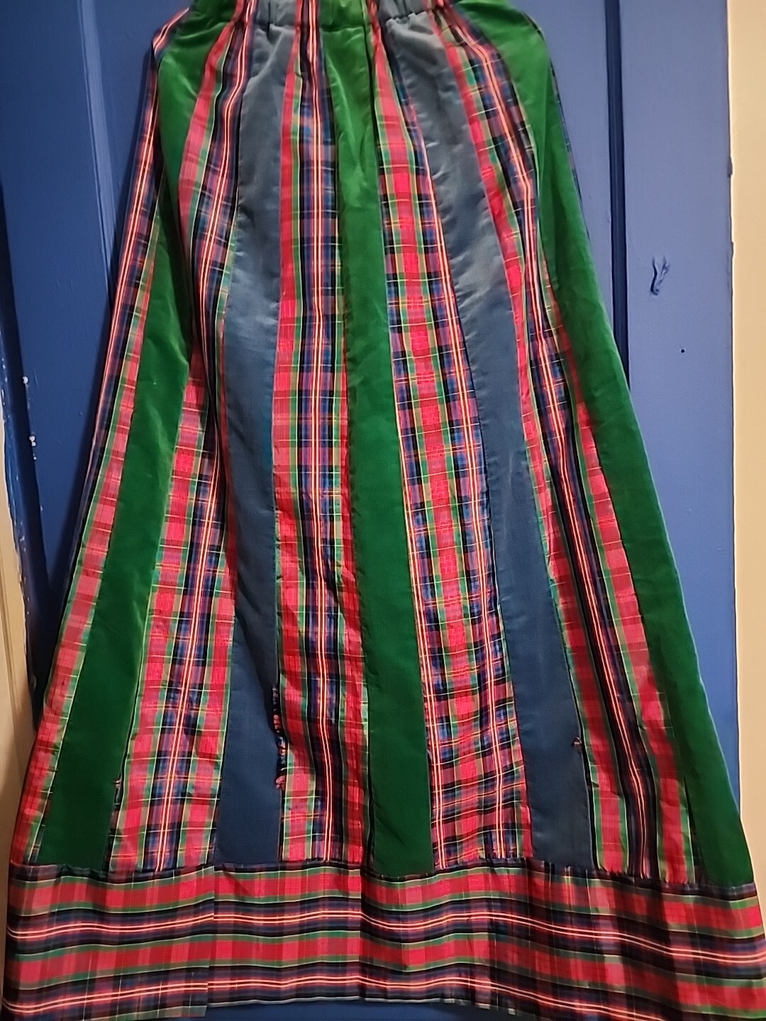 Vintage Mr. Hank USA Made Velvet Plaid Taffeta Green Red High Waist Skirt S