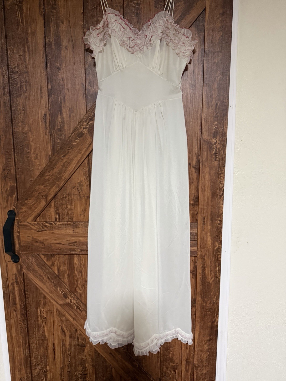 Vintage 60’s Vanity Fair Mary Poppins Full Length Nightgown Size 34 Made In USA