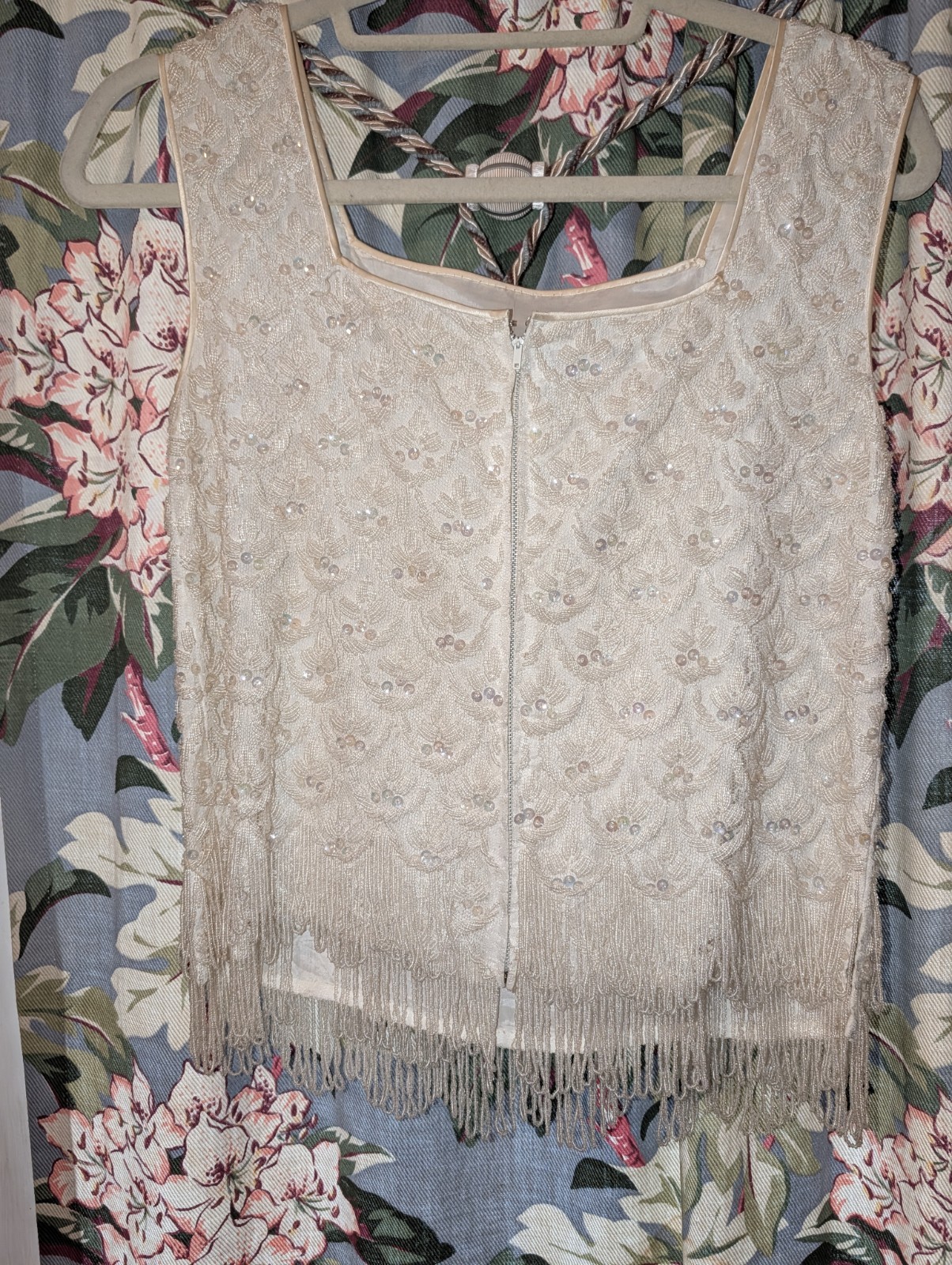 VINTAGE BEADED EVENING TOP 36 WHITE STUNNING EUC