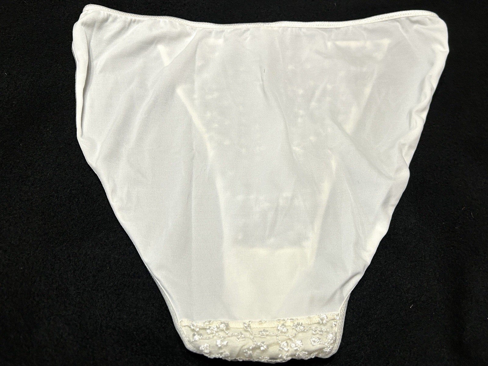 Vtg DONNA LOREN 105X Embroidered Sheer Mesh Satin 4X White String Bikini Panties