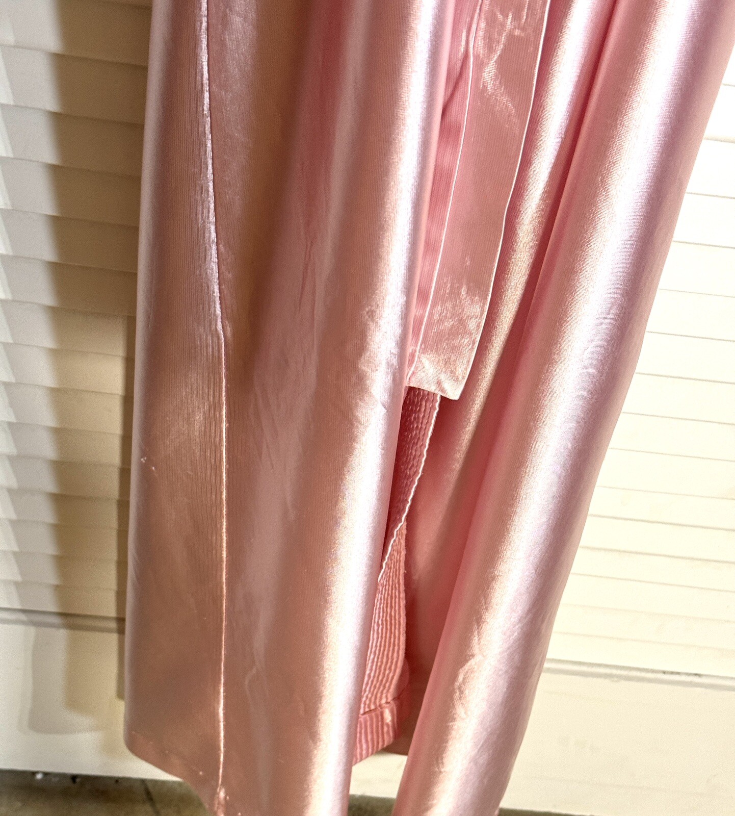 Philippe Marco Pink Satin Wrap Women Robe Size Medium VTG