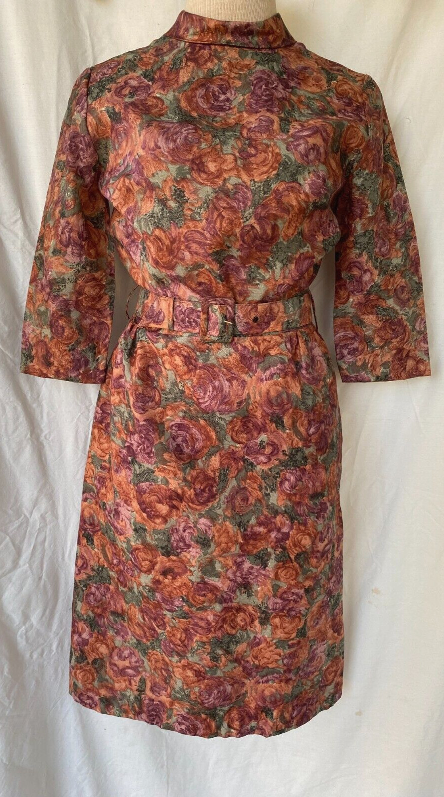 VTG 50’S 60’S..ROCKABILLY..BOMBSHELL..WIGGLE..FLORAL..DRESS..SMALL
