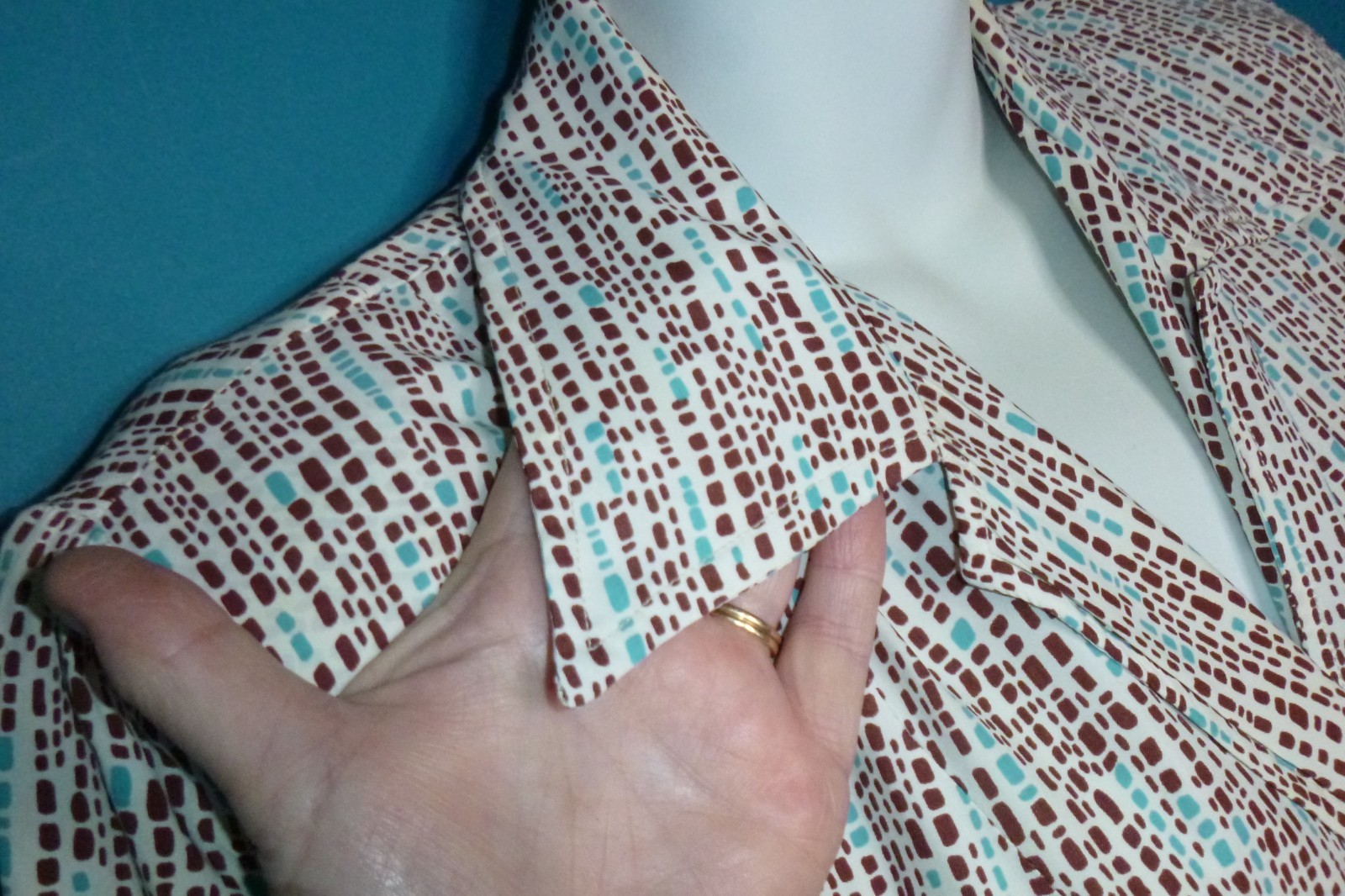Vtg 40s 50s Cay Artley Rayon Shirt Dress Brown Aqua Geometric VOLUP Sz XL