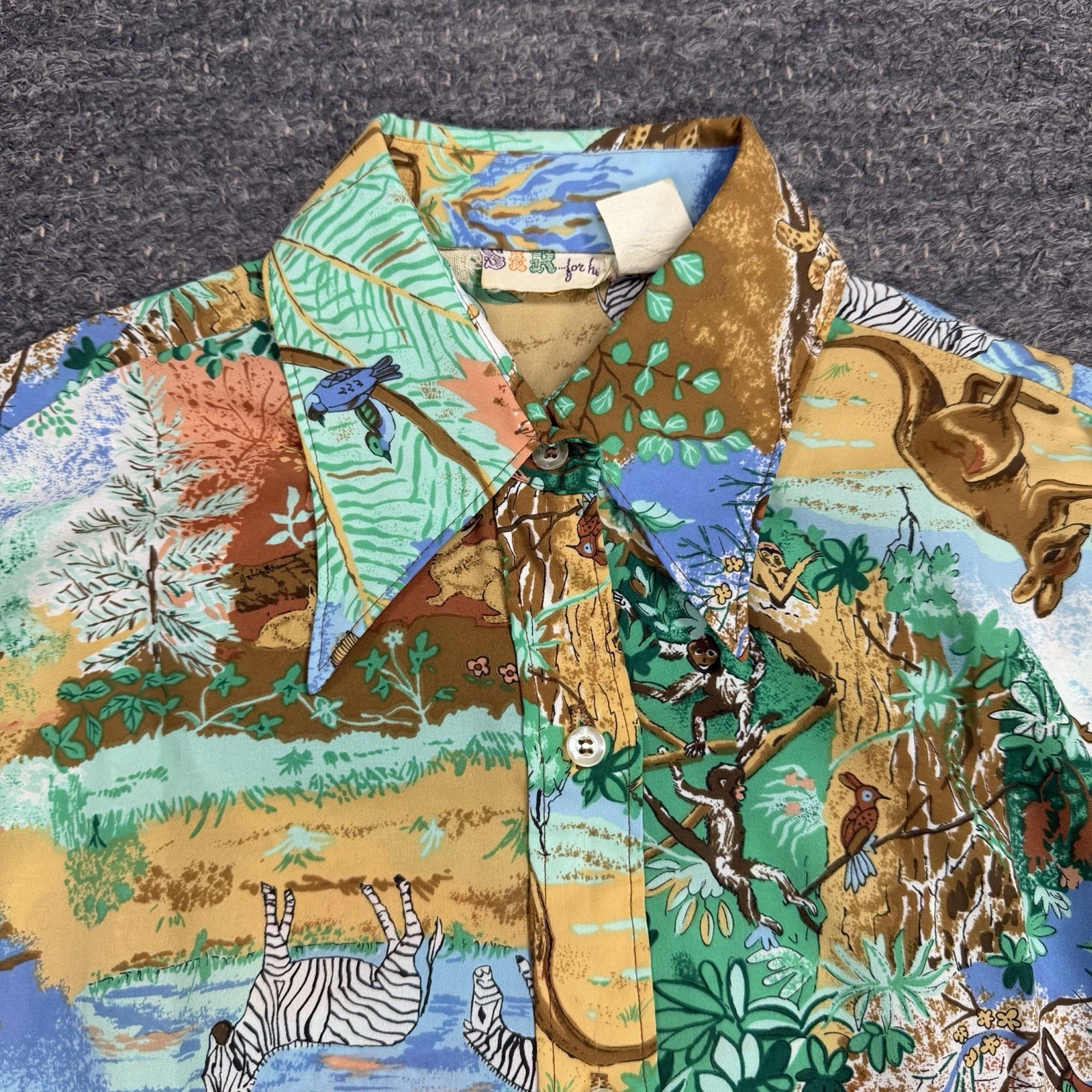 Vintage 70s Sir for Her Shirt Women Small Dagger Collar Zebra Monkey Leopard AOP