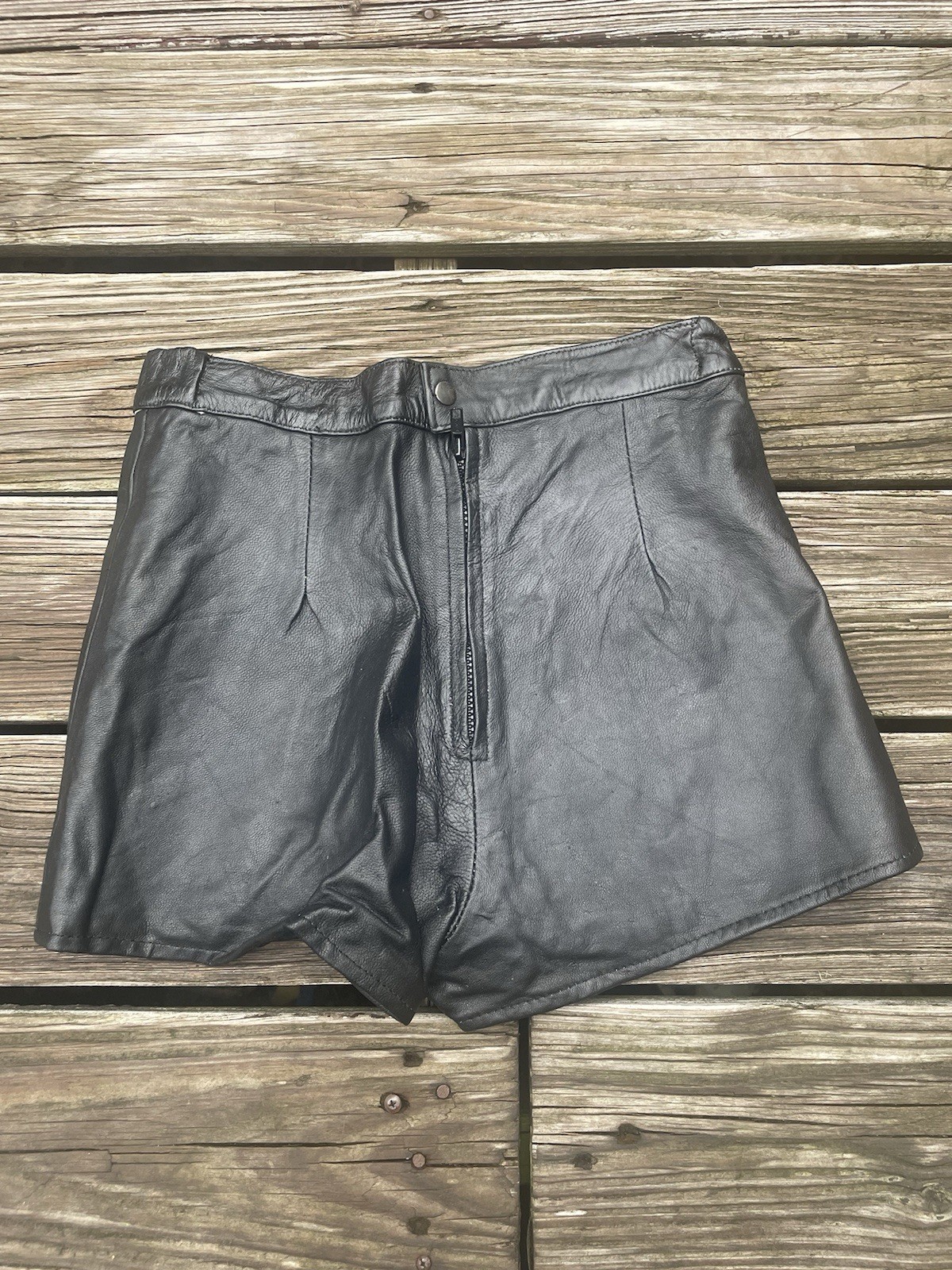 Vtg GOSSIP Leather Shorts Black Women’s Boho Biker Grunge 80s 90s Glam Rock L
