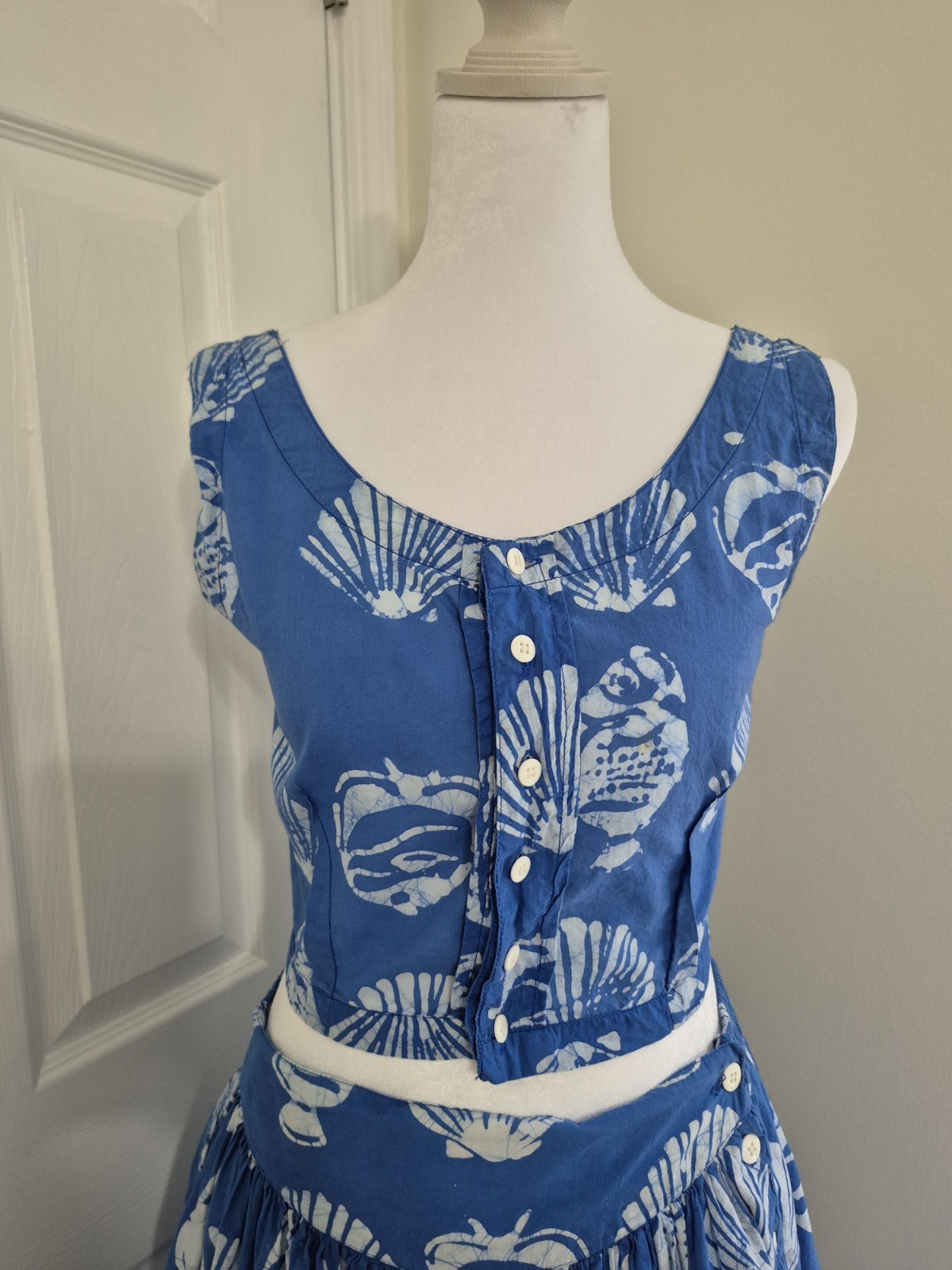 Vintage 90s Passports Pier 1 Imports Blue White Seashell Skirt Top Set – Small