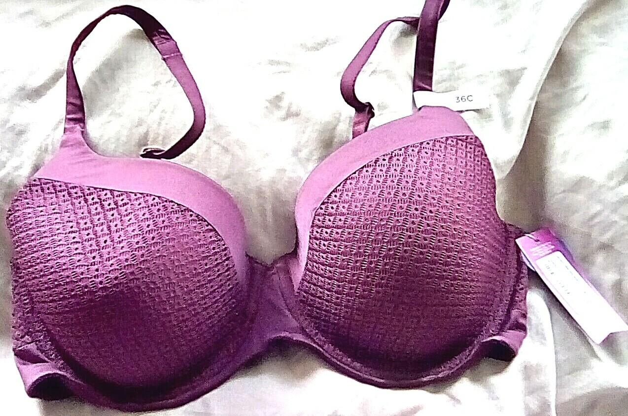 Ambrielle 36C Bra Color Grape Wine Padded Under Wire 254-7052 0026 Soft Cloth