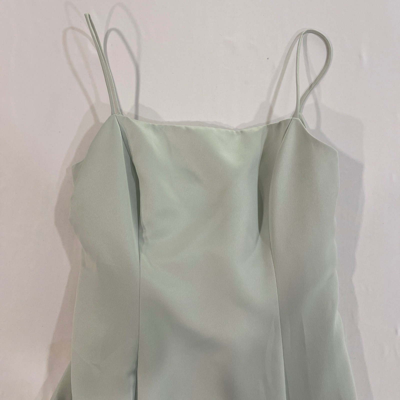 Niki Livas Vintage Sage Green Satin Formal Gown Dress Women 4 Coquette