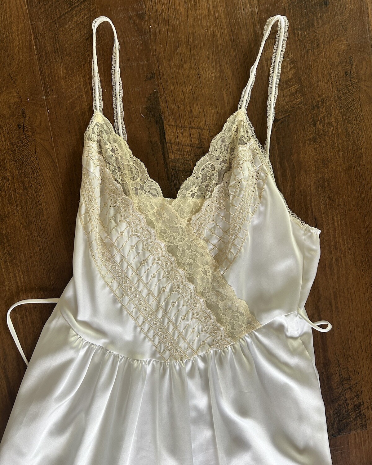 Vintage 70s Victorias Secret Babydoll Lace Slip Dress Midi M Embroidered Rare