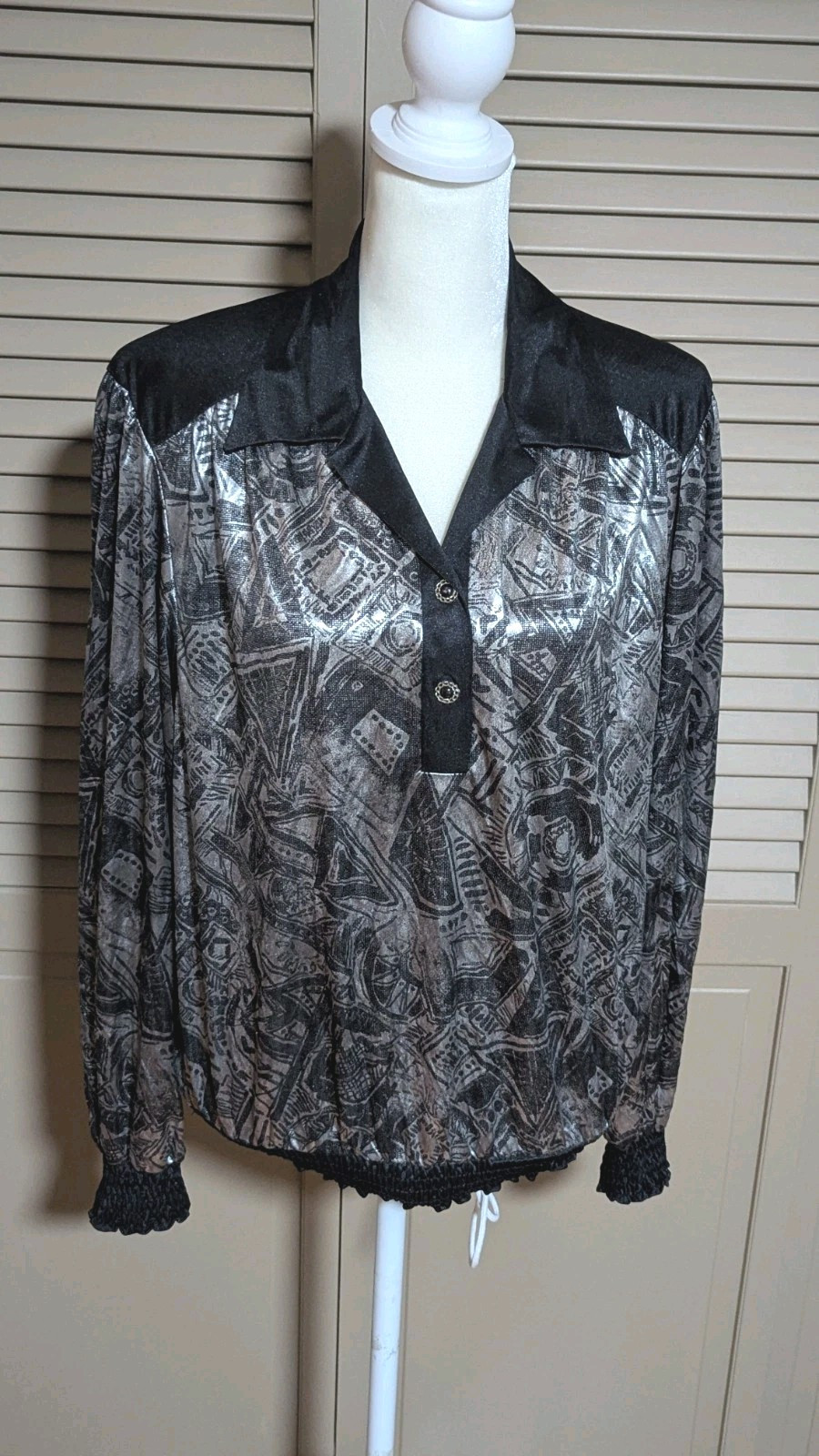 Vtg 80s Lori of CA Casuals Blouse Top Shirt Black And Silver Metallic Disco 12