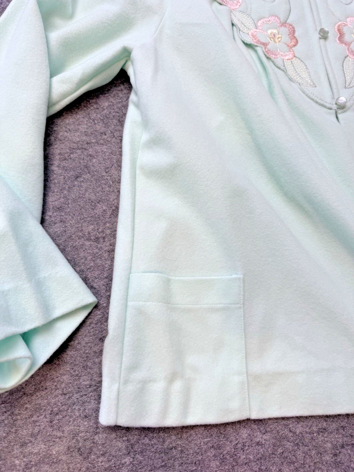 VTG Shadowline Fleece Bed Jacket Robe Embroidery NOS w/Tag 80’s Cottagecore S/M