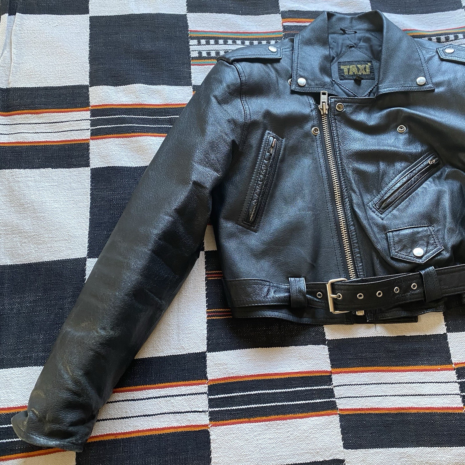 Vintage Taxi 80’s Leather Cropped Jacket. Biker Core. Motorcycle. Unisex. Large.