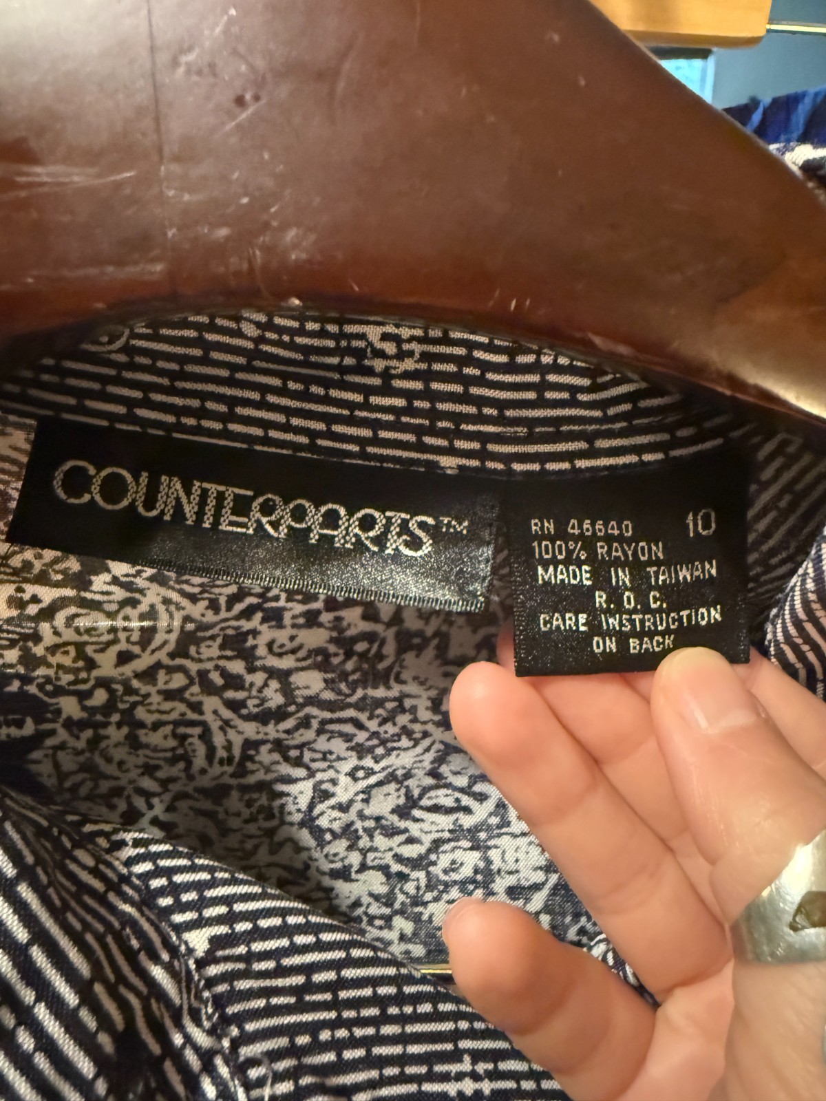 PRICE FIRM Vintage Y2K Counterparts Navy White Rayon Printed Button Down L/XL