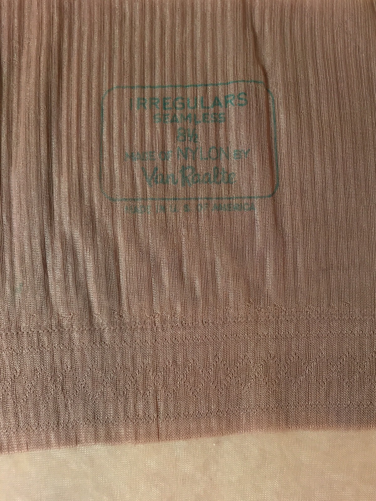6 Pairs Vintage 15Den. RHT Nylon Stockings 8 1/2 X 30” Plain Flat Knit Highlight