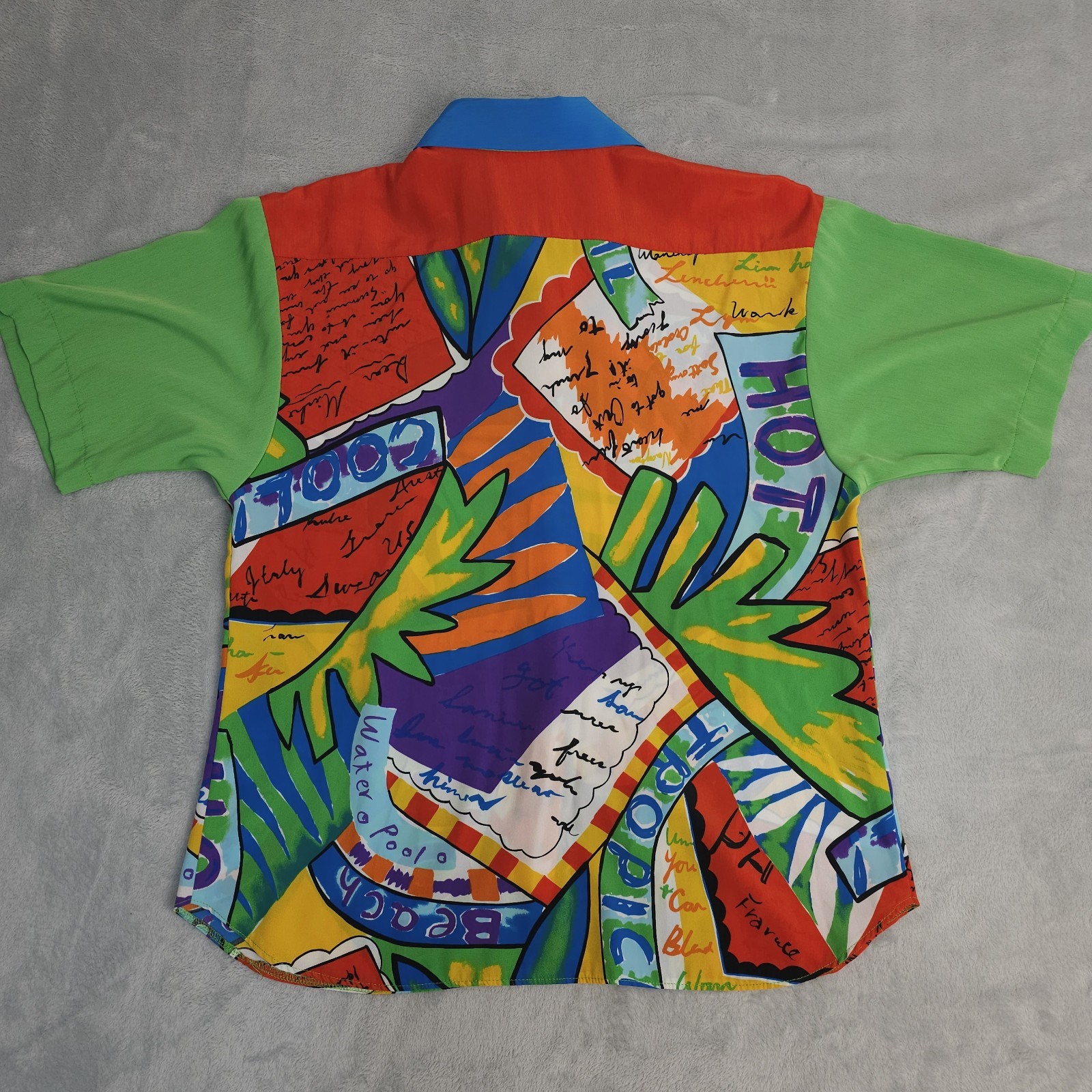 Vtg Bold Colorful Blouse 1980s Travel Novelty Print USA Med Lrg Big Button Silky