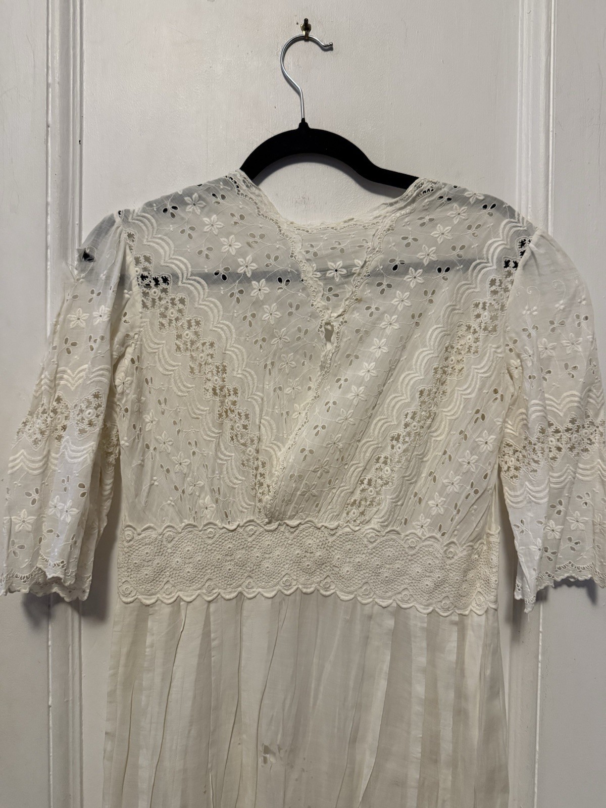 Antique Edwardian White Irish Lace Eyelet Cotton Lawn Lingerie Tea Summer Dress