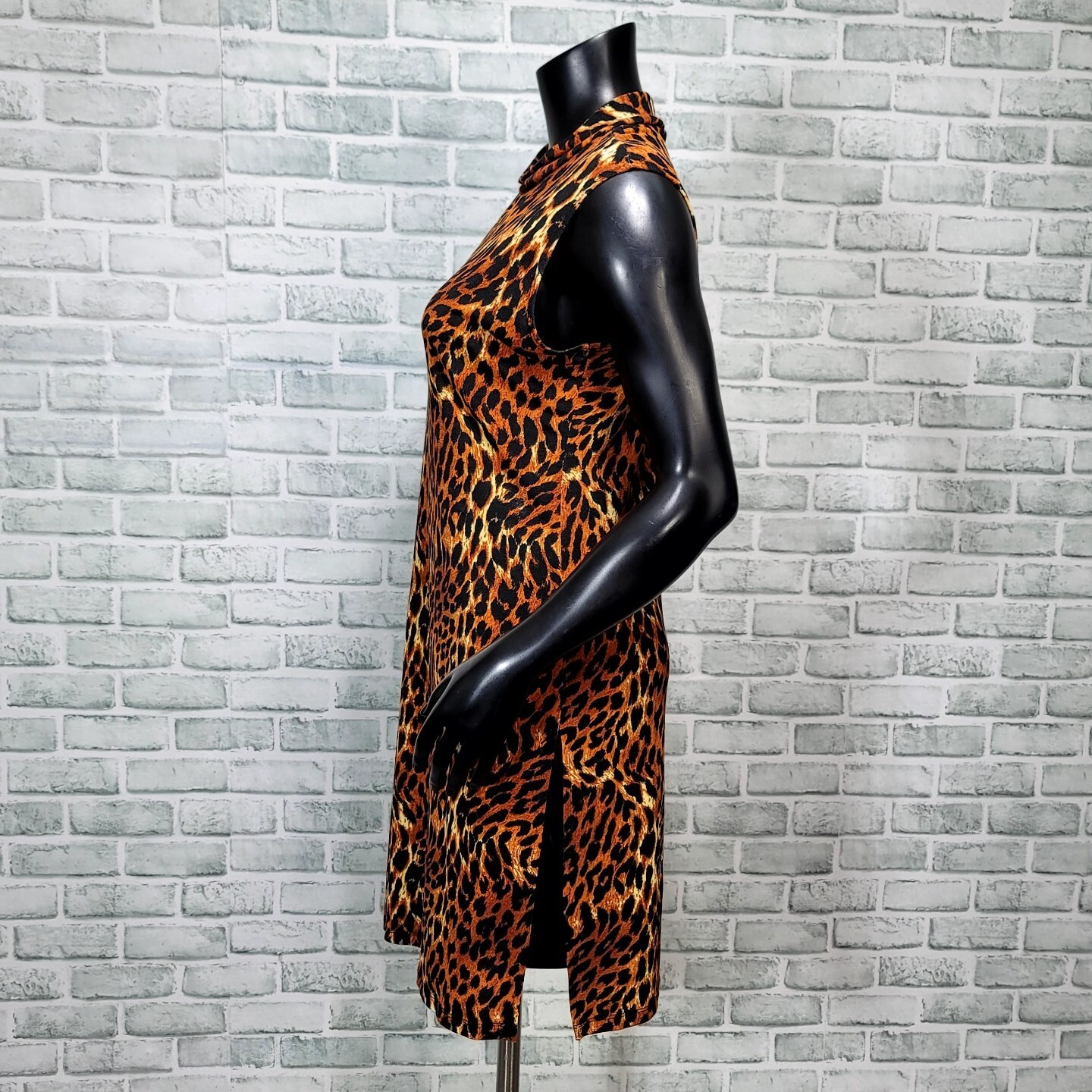 Vintage 90s Carol USA Womens M Leopard Slinky Stretchy Mack Neck Sleeveless