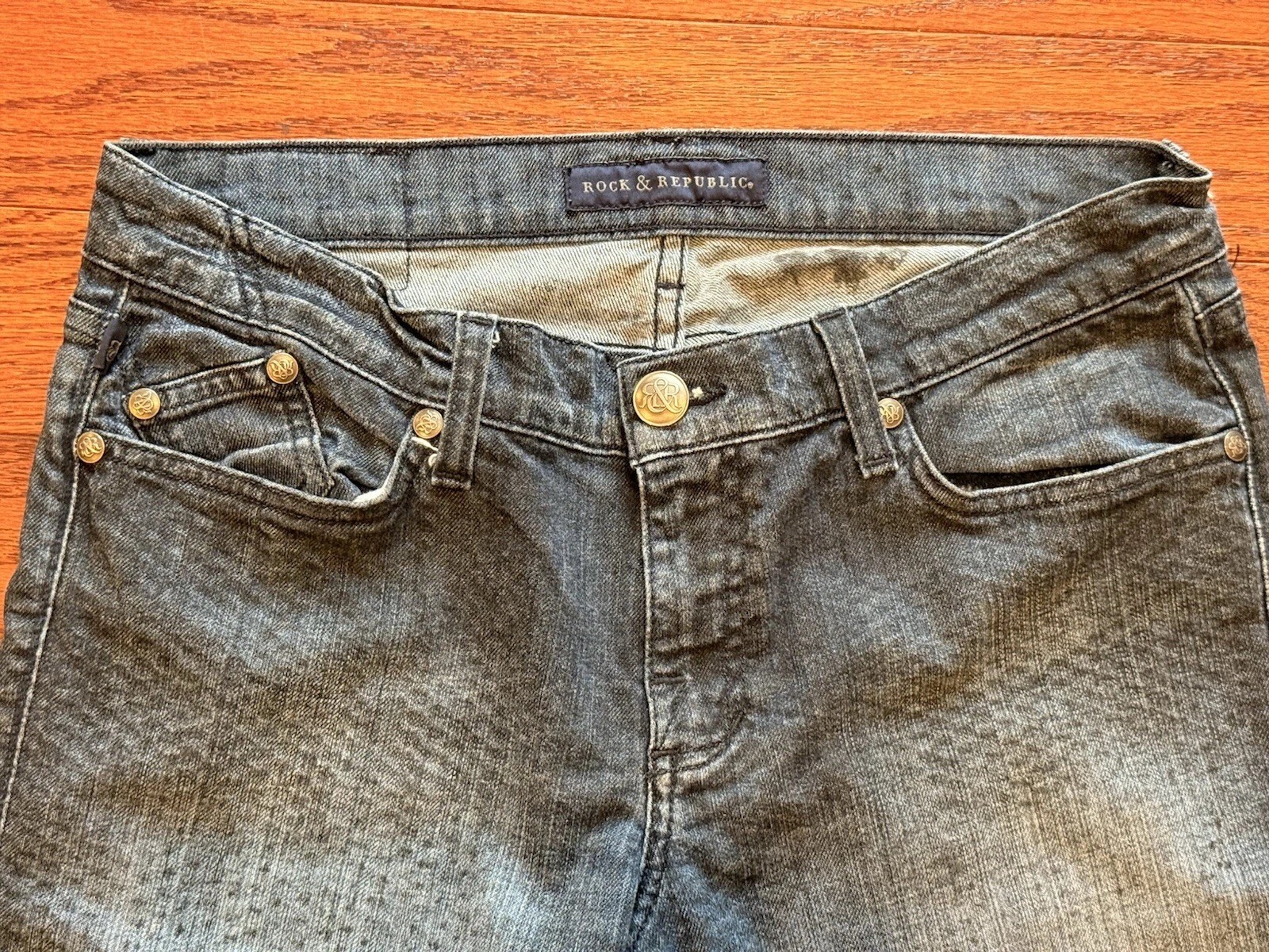 Women’s Vintage Early 2000’s Rock And Republic Size 32 Lowrise Jean Shorts