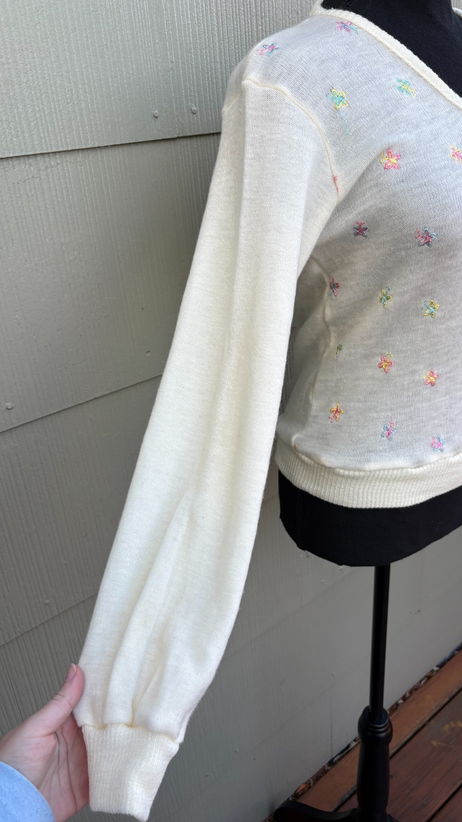 vtg 70s 80s Cottagecore Fairy Kei V-Neck Butterfly Embroidered Acrylic Sweater