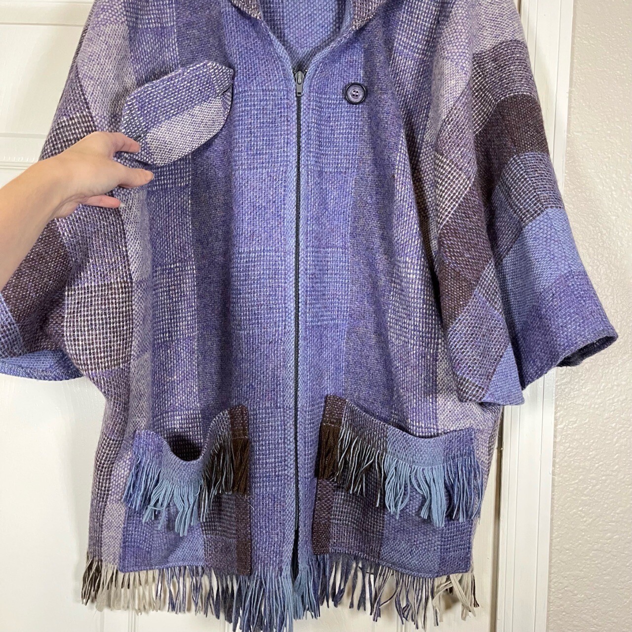 Vintage Avoca Collection Cape Coat Poncho Womens Plaid Celtic Ireland Tartan