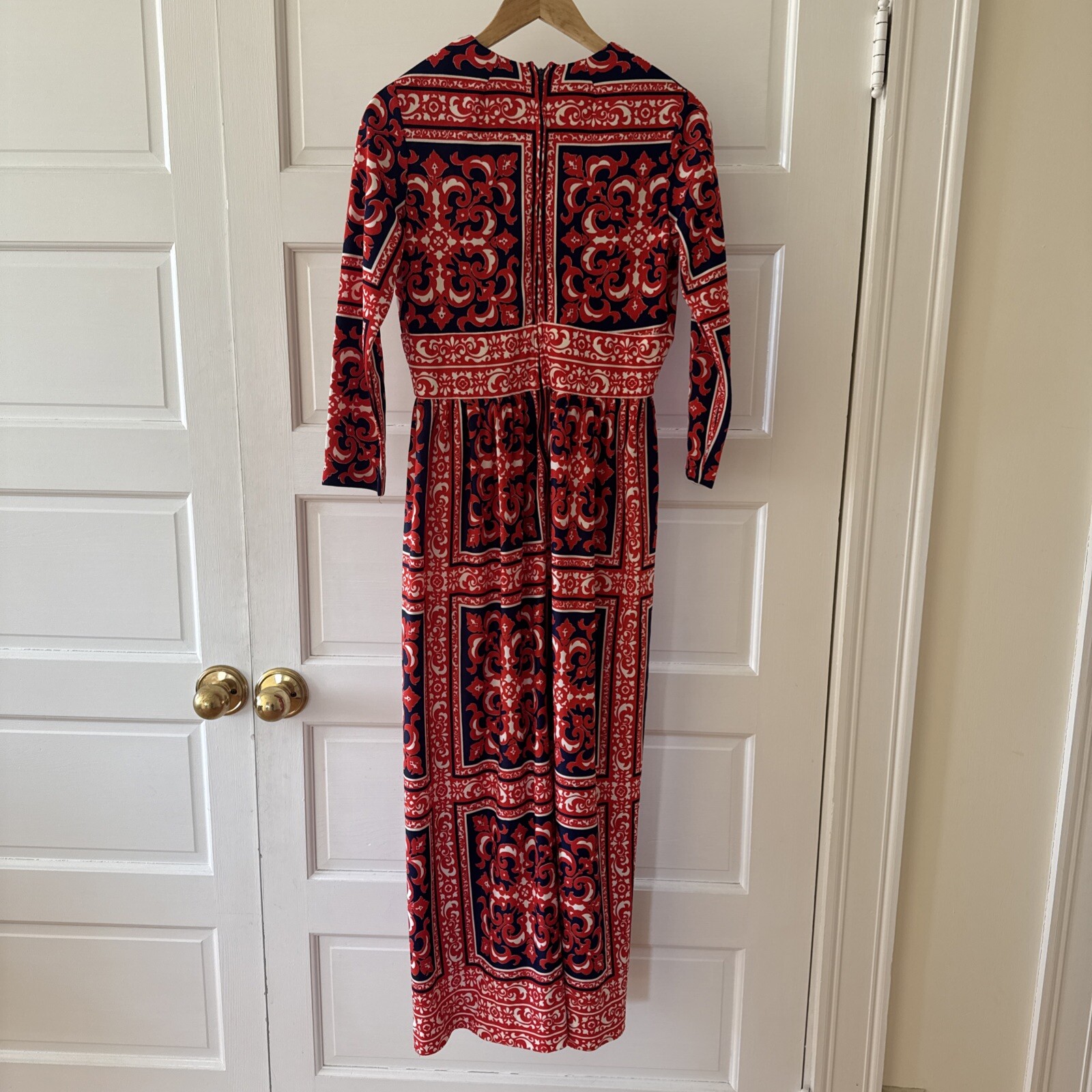 Vintage 1970s AVALON CLASSICS Polyester House Dress Size 14 (fits Modern 8-10)