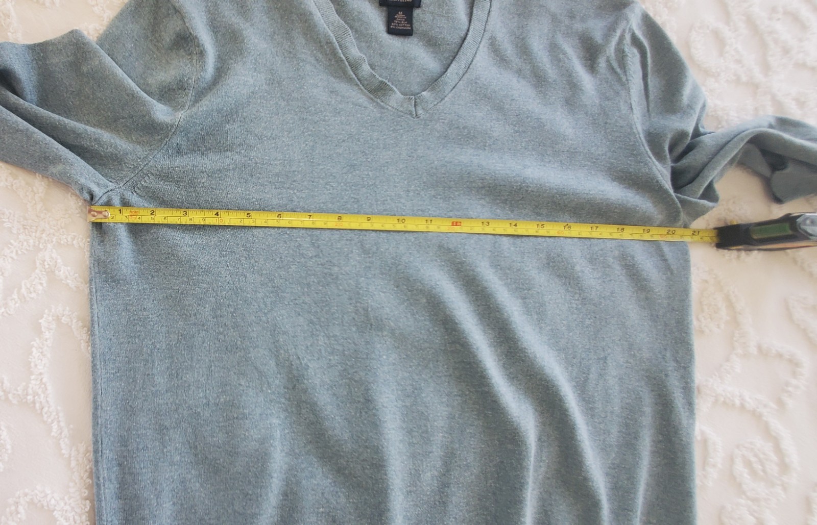 Men’s Banana Republic Luxury Blend Silk Cashmere V Neck Pullover Blue Size M
