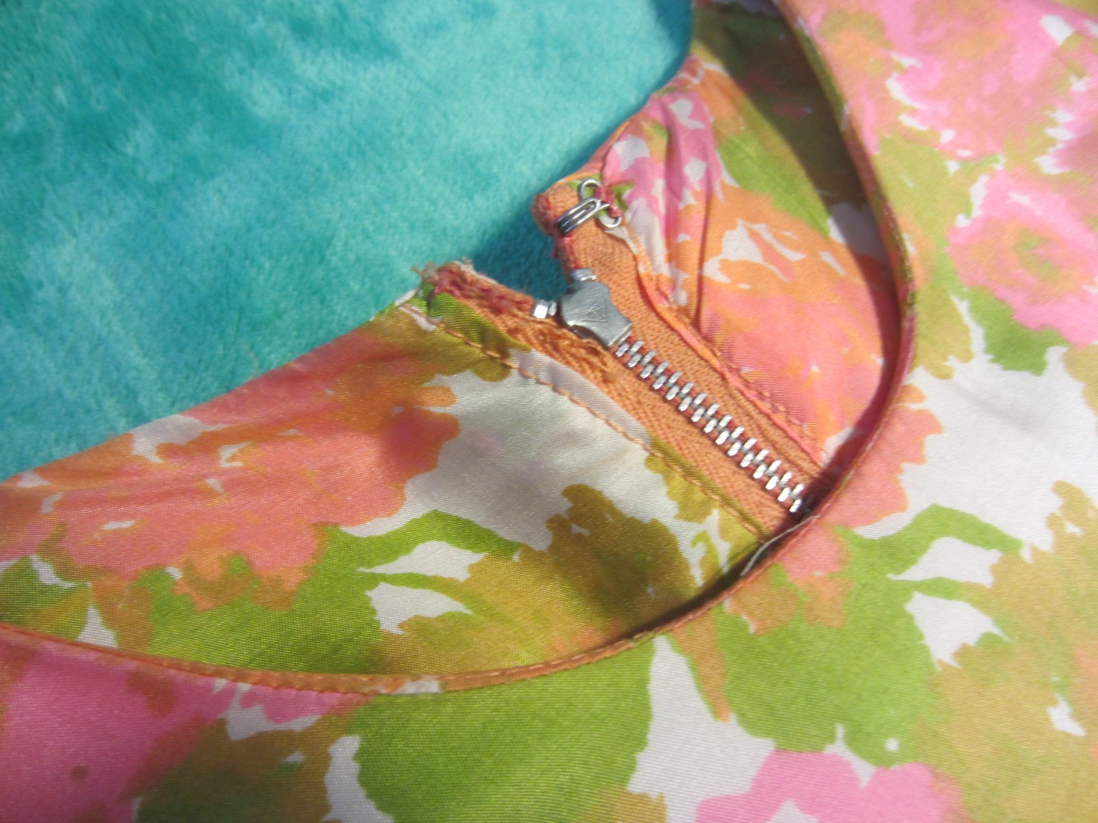 Vintage~Hand Sewn Silk Dress/Belt~60’s Era~Pink/Orange/Olive/Cream~Form Fitting