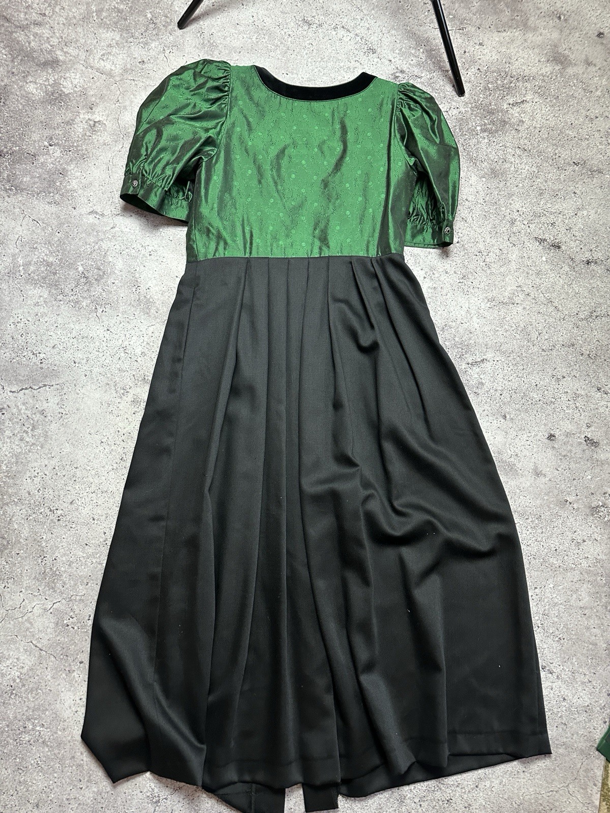 Wenger Austrian Style Trachten Austria Dress 44 Green/Black Vtg Metal Button
