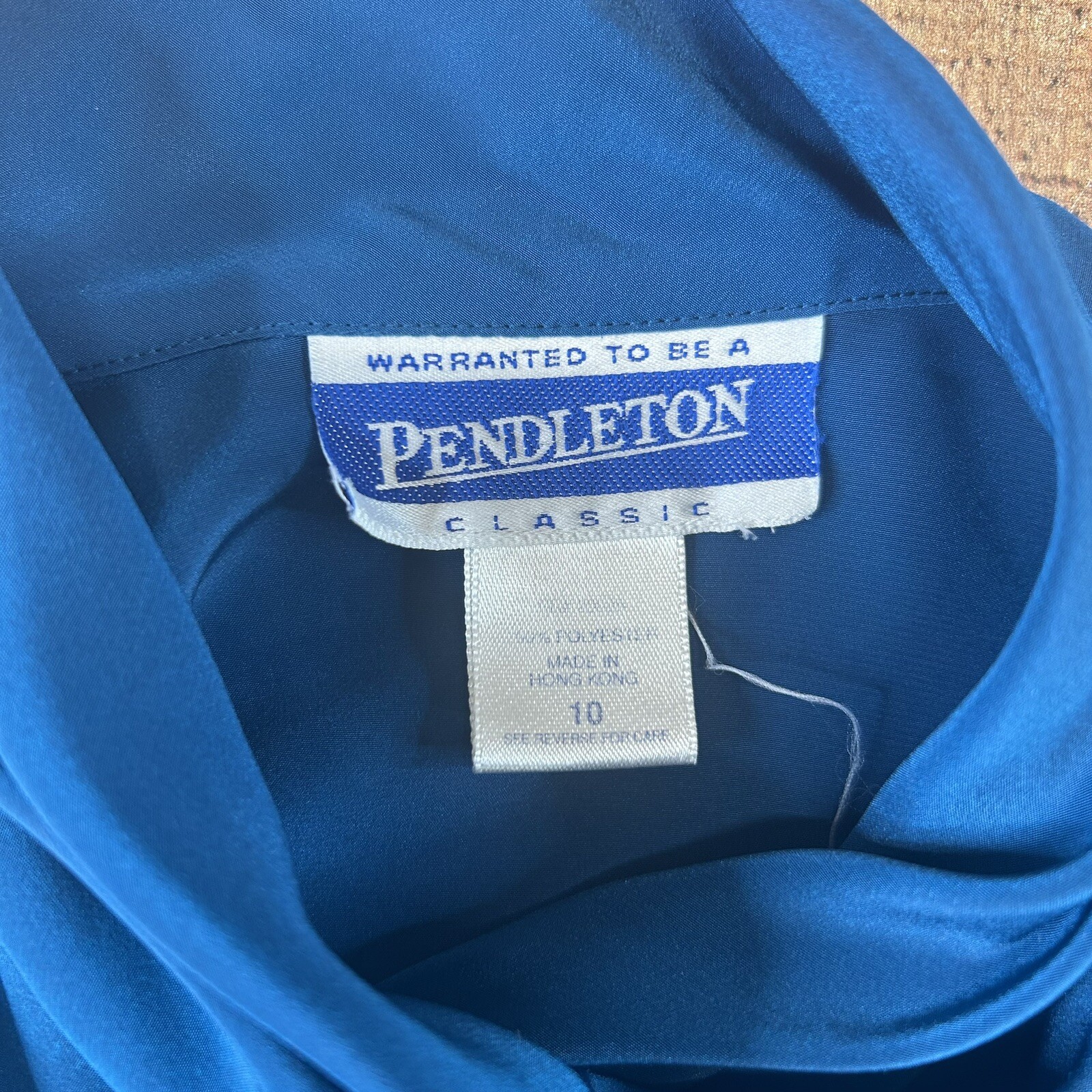 VTG Pendleton Women’s Polyester Button Down Blue Blouse Shoulder Pads Size 10
