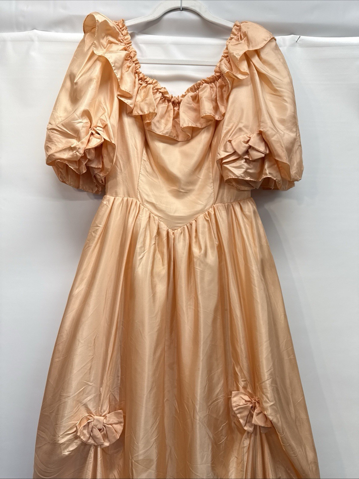 Vintage 70s Peach Taffeta Prom Dress Puffy Sleeve Bows US Sz 10 Made England