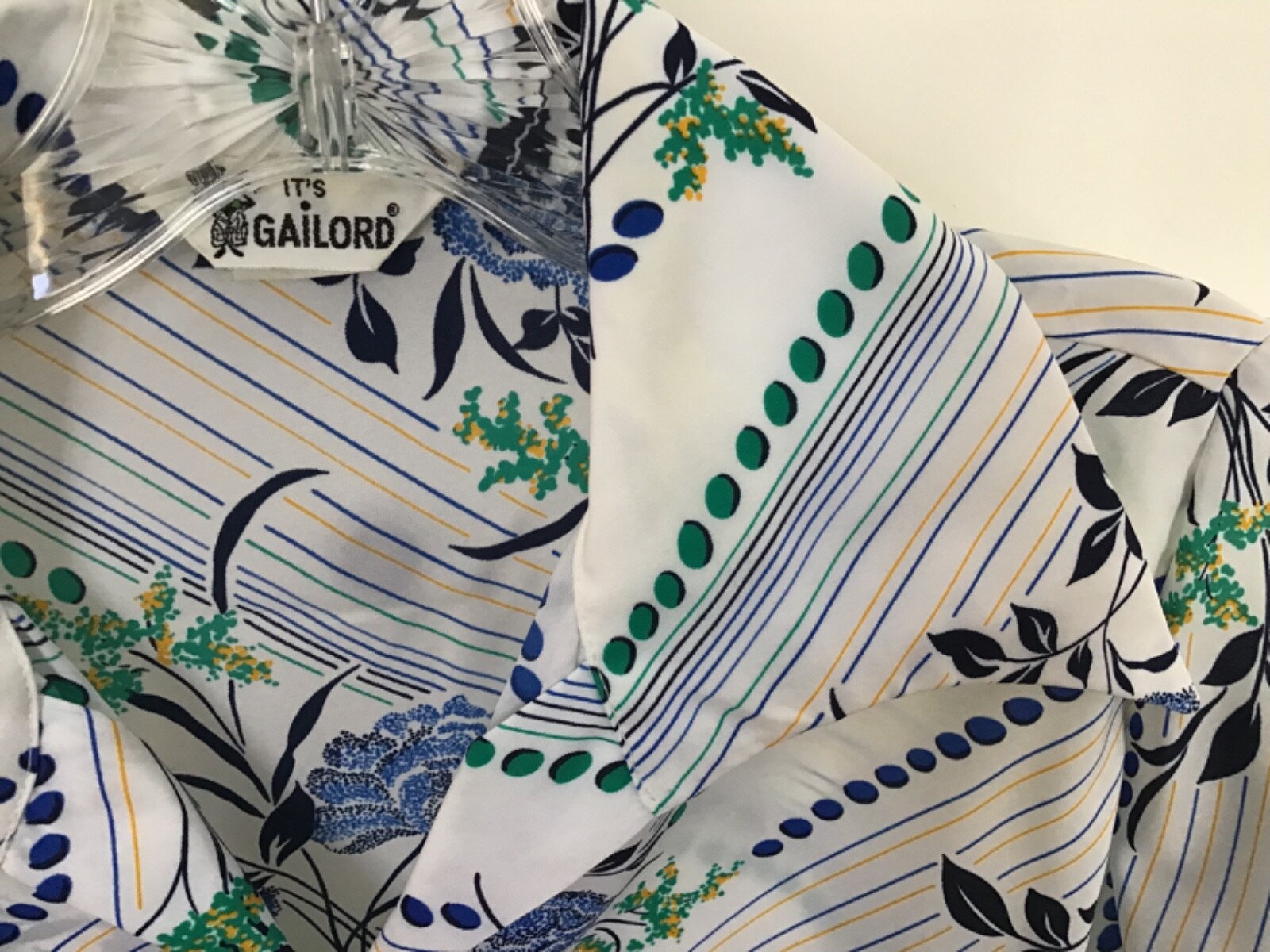 Vintage 70’s GAILORD Texturized Polyester Blue Floral Blouse Size 8 Disco Era!