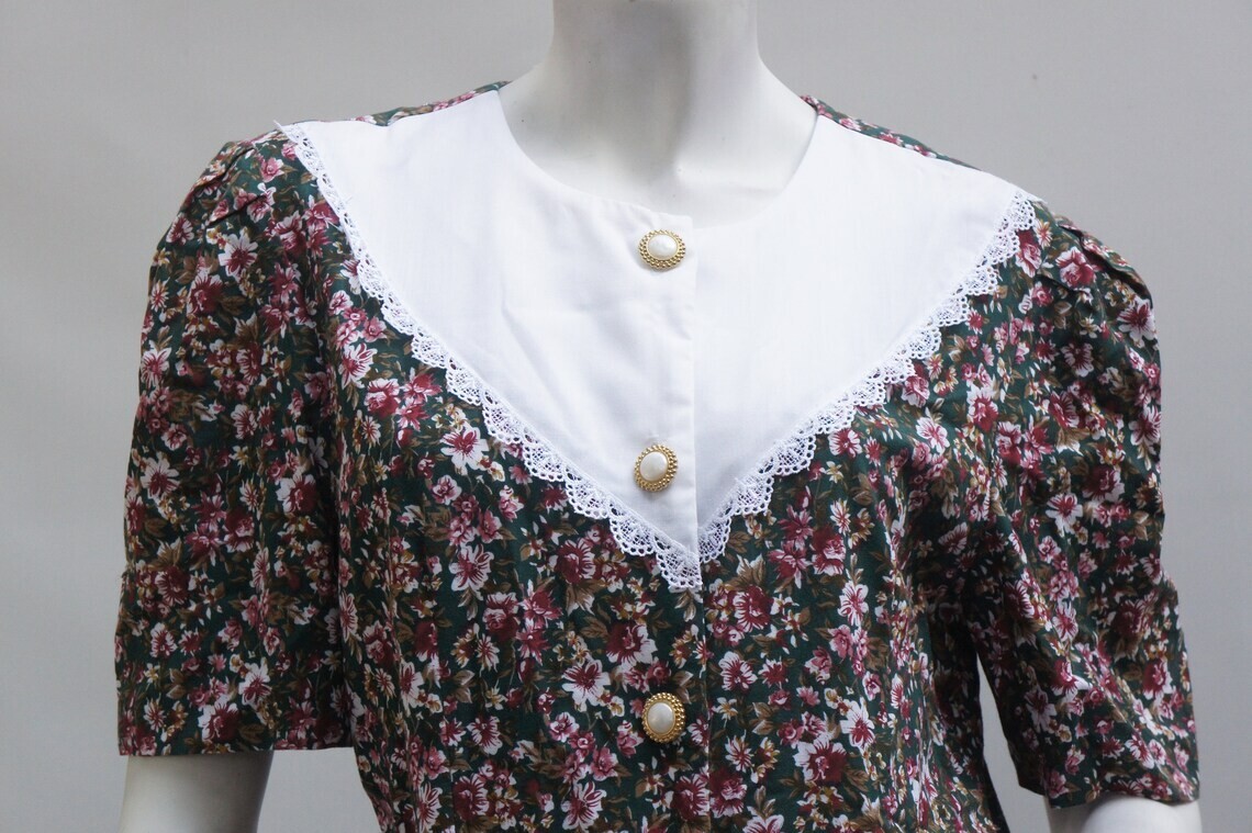 Vintage 80s Lace Trim Floral Print Button Down Rayon Dress by Ms Basia Californi