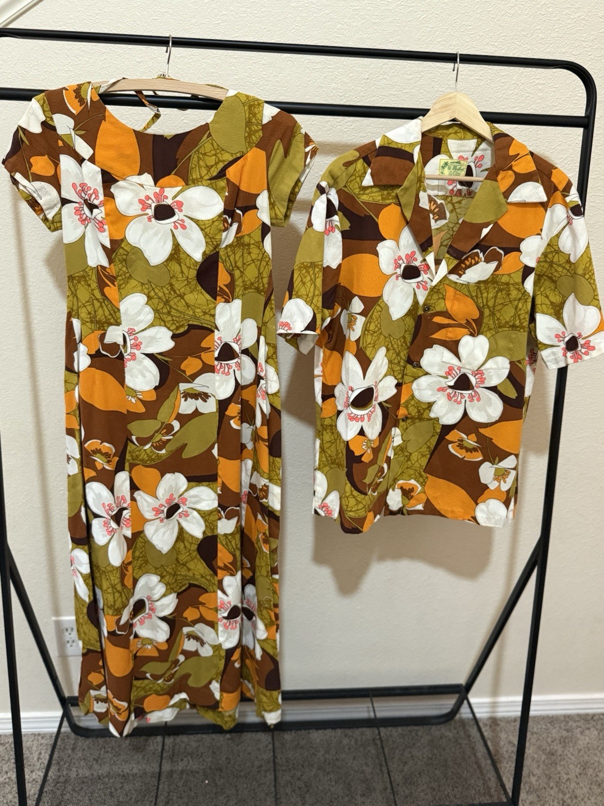 Vintage 1960s Ui-Maikai Matching His & Hers Hawaiian Honeymoon Set