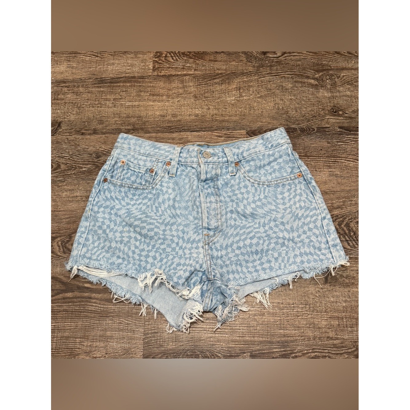 Levi’s 501, 150th anniversary, button fly checkered patterned shorts, 29