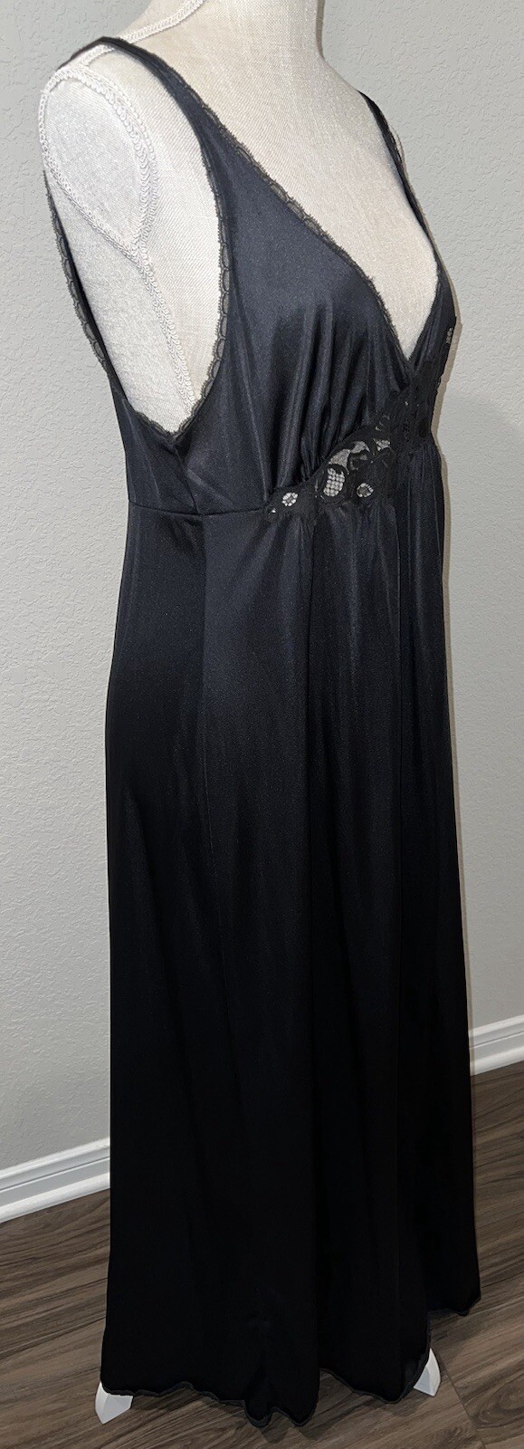 Vintage Vanity Fair Nightgown Black Maxi Sleeveless Front Slit Lace Rare Cut M