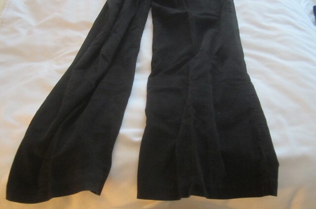 Vintage Women’s Size 25 – 26″ Waist Black Corduroy MISS H.I.S. Bell Bottom Pants