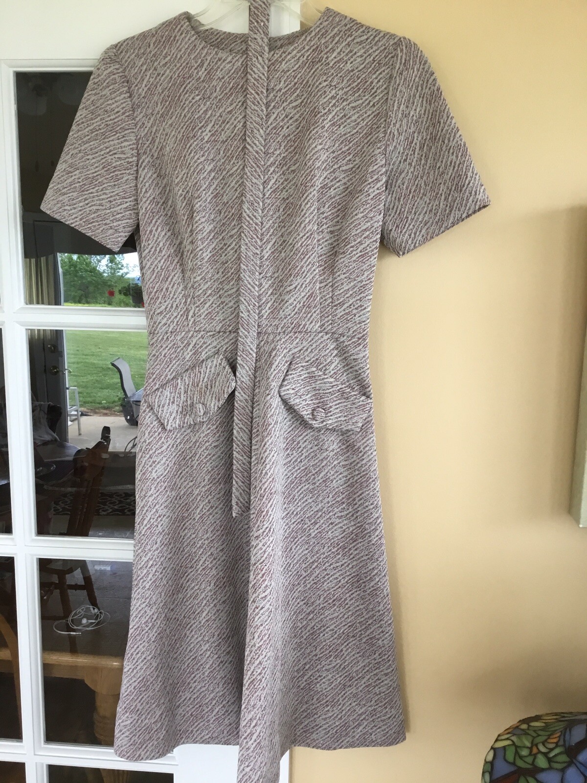Vintage Polyester Unbranded Handmade Dress/Costume Size Small with Belt