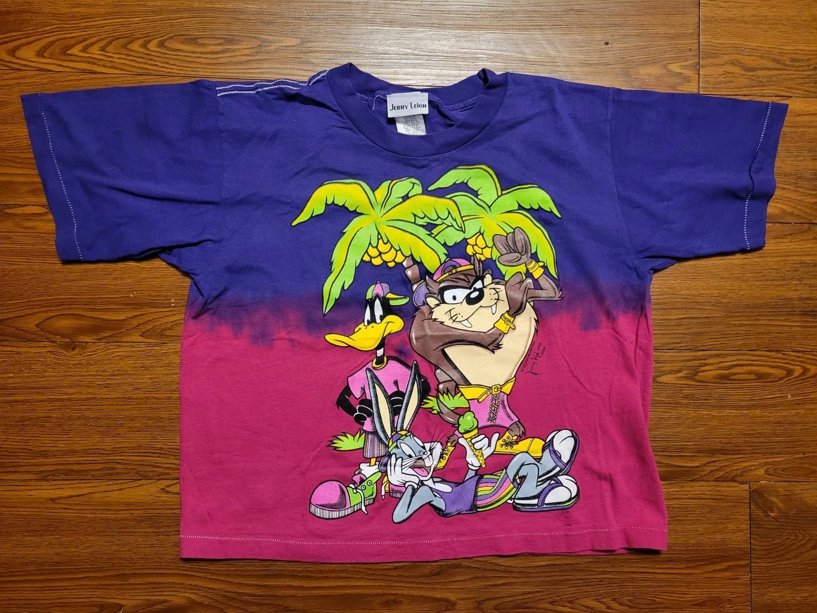 Vintage 90s Taz Daffy Tie Dye Cropped TShirt Sz Med Single Stitch Jerry Leigh