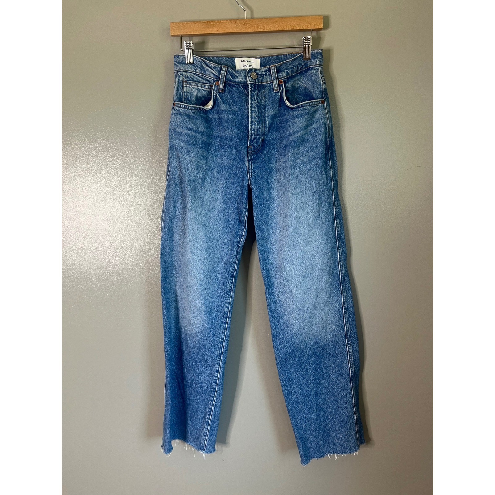 Reformation Val 90’s mid rise straight jeans size 26 casual
