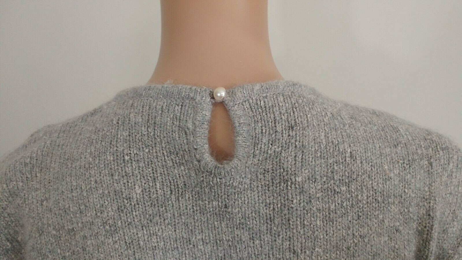 Vintage 1980s Women’s Pullover Sweater, Gray Silk Angora Blend, Size Small